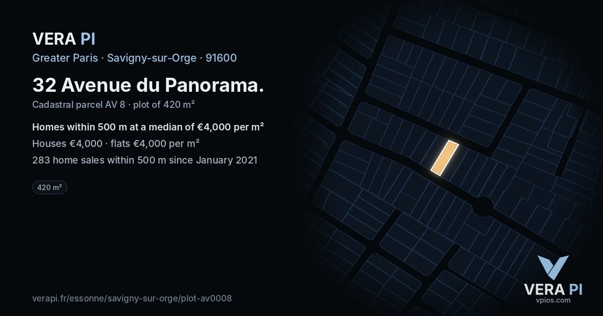 32 Avenue du Panorama, Savigny-sur-Orge at night – the plot lit, the parcels around coloured by the prices near them