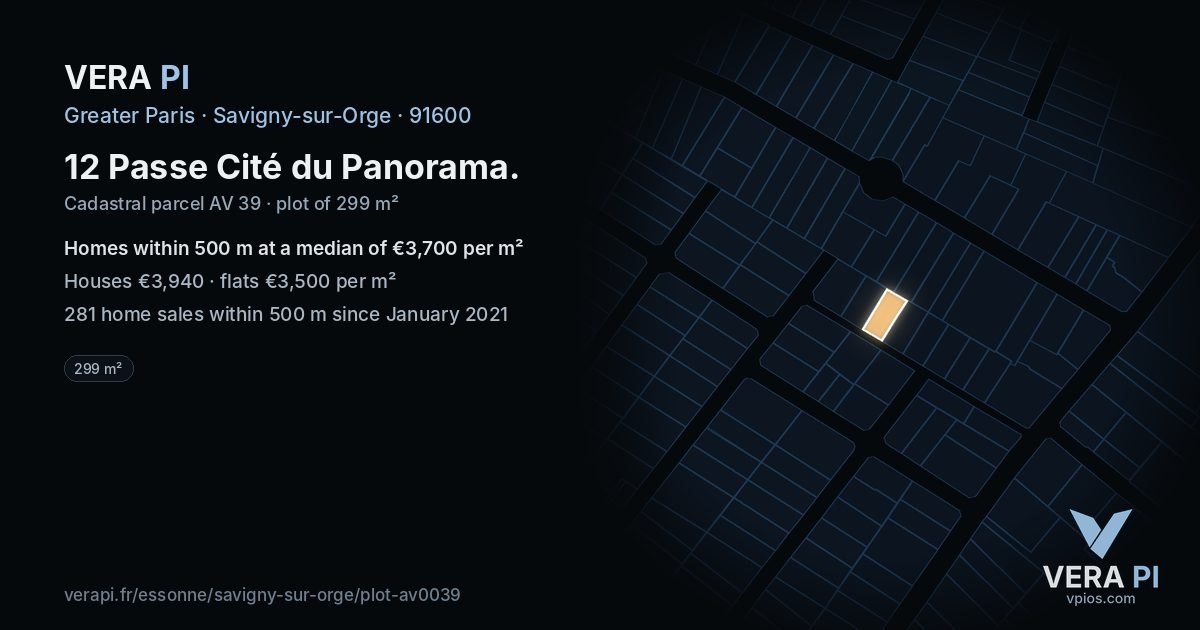 12 Passe Cité du Panorama, Savigny-sur-Orge at night – the plot lit, the parcels around coloured by the prices near them