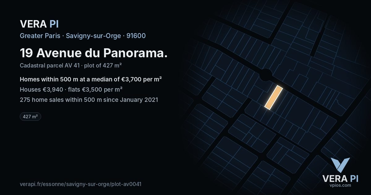 19 Avenue du Panorama, Savigny-sur-Orge at night – the plot lit, the parcels around coloured by the prices near them