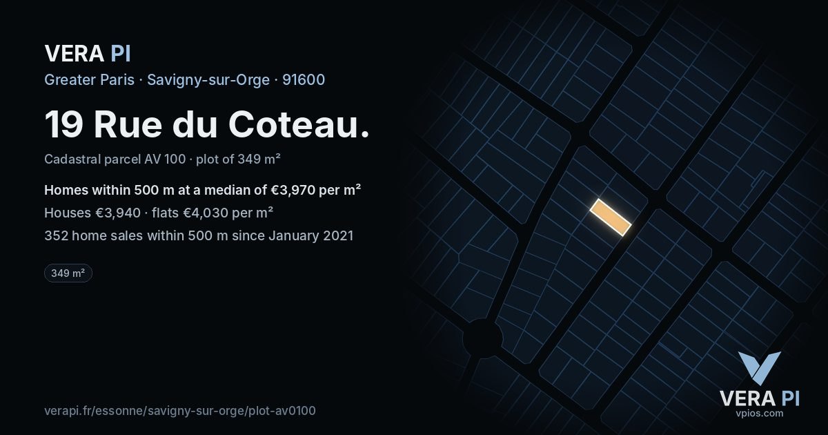 19 Rue du Coteau, Savigny-sur-Orge at night – the plot lit, the parcels around coloured by the prices near them