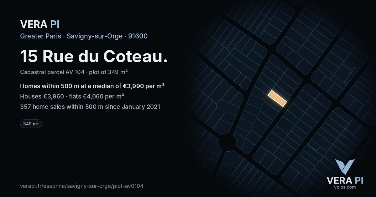 15 Rue du Coteau, Savigny-sur-Orge at night – the plot lit, the parcels around coloured by the prices near them