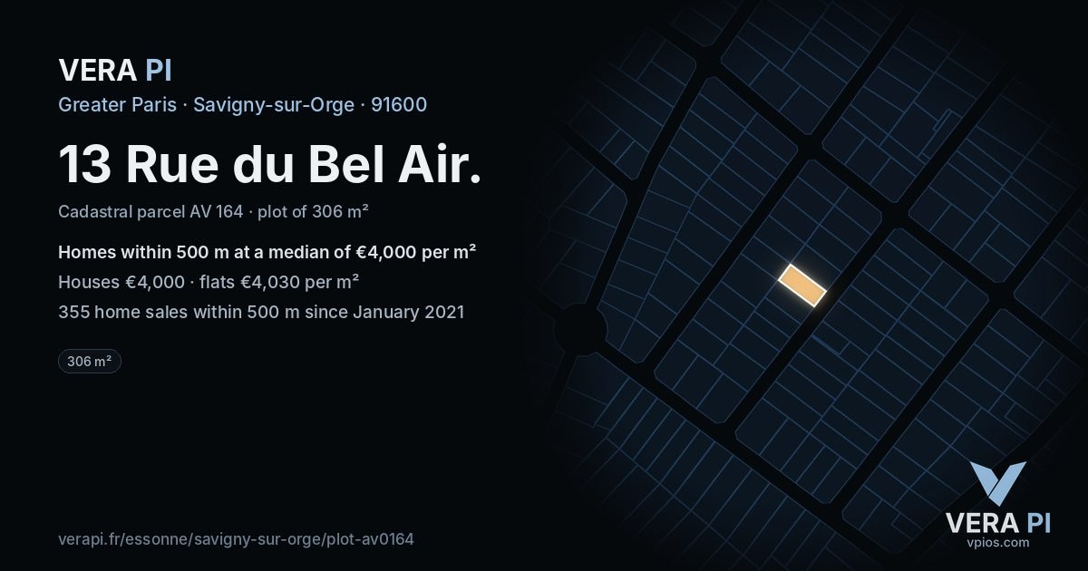 13 Rue du Bel Air, Savigny-sur-Orge at night – the plot lit, the parcels around coloured by the prices near them
