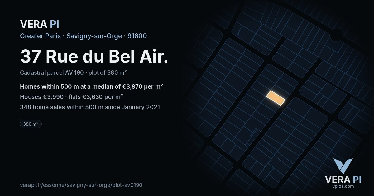 37 Rue du Bel Air, Savigny-sur-Orge at night – the plot lit, the parcels around coloured by the prices near them