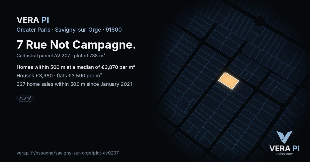 7 Rue Not Campagne, Savigny-sur-Orge at night – the plot lit, the parcels around coloured by the prices near them