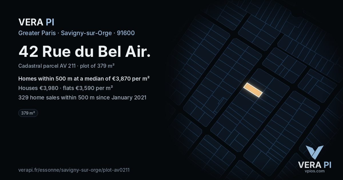 42 Rue du Bel Air, Savigny-sur-Orge at night – the plot lit, the parcels around coloured by the prices near them
