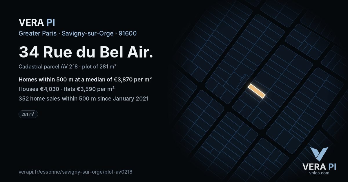 34 Rue du Bel Air, Savigny-sur-Orge at night – the plot lit, the parcels around coloured by the prices near them
