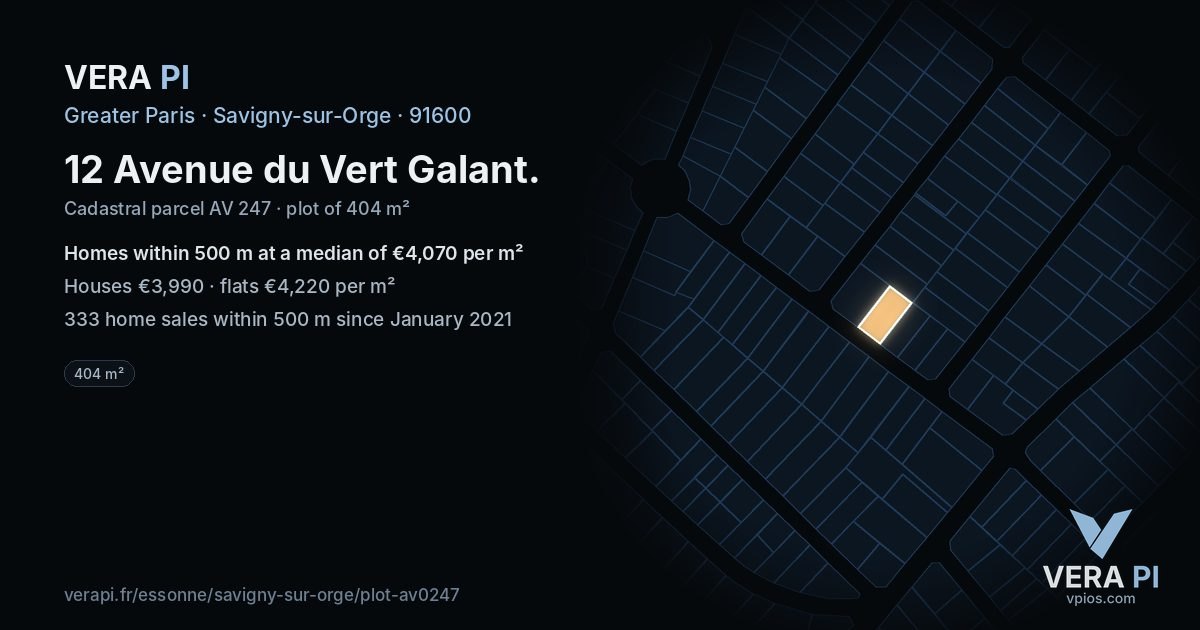 12 Avenue du Vert Galant, Savigny-sur-Orge at night – the plot lit, the parcels around coloured by the prices near them