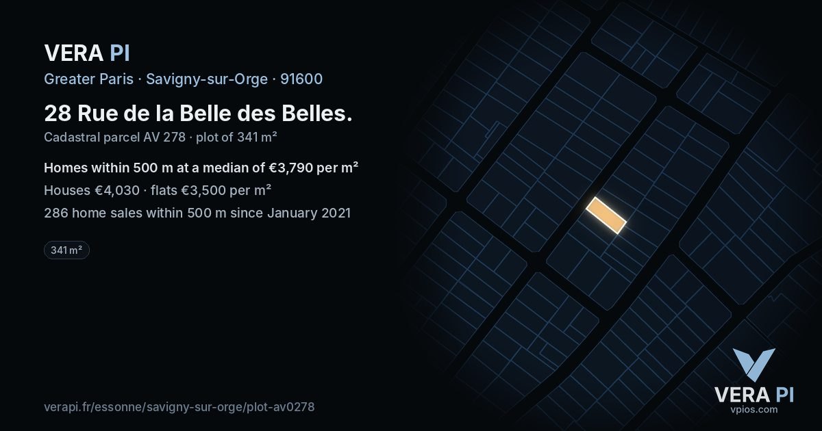 28 Rue de la Belle des Belles, Savigny-sur-Orge at night – the plot lit, the parcels around coloured by the prices near them