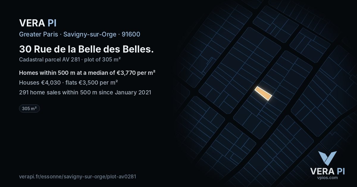 30 Rue de la Belle des Belles, Savigny-sur-Orge at night – the plot lit, the parcels around coloured by the prices near them