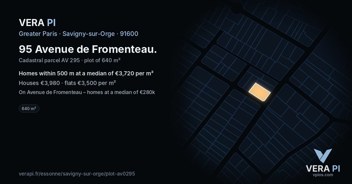95 Avenue de Fromenteau, Savigny-sur-Orge at night – the plot lit, the parcels around coloured by the prices near them