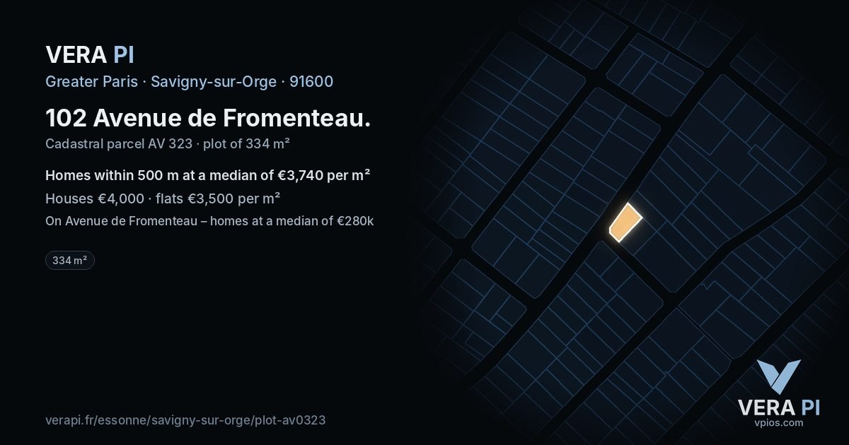 102 Avenue de Fromenteau, Savigny-sur-Orge at night – the plot lit, the parcels around coloured by the prices near them