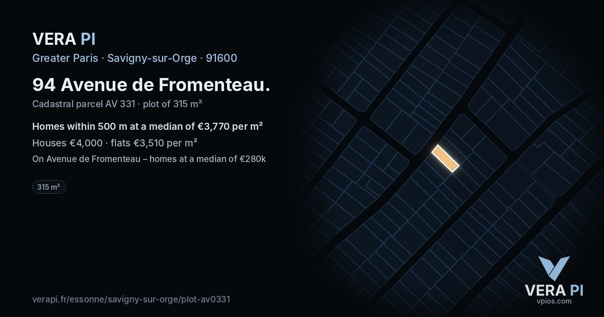 94 Avenue de Fromenteau, Savigny-sur-Orge at night – the plot lit, the parcels around coloured by the prices near them