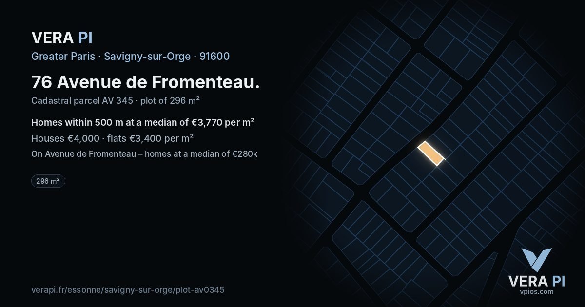 76 Avenue de Fromenteau, Savigny-sur-Orge at night – the plot lit, the parcels around coloured by the prices near them