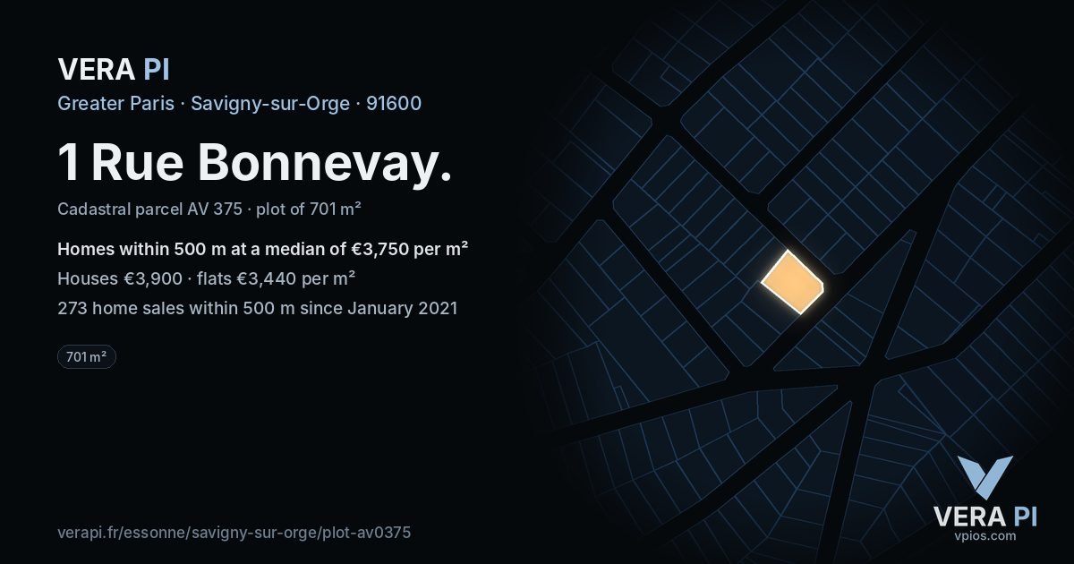 1 Rue Bonnevay, Savigny-sur-Orge at night – the plot lit, the parcels around coloured by the prices near them