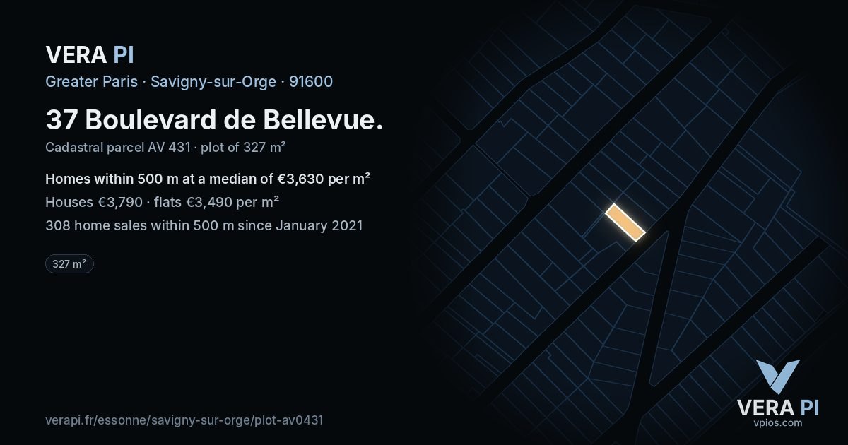 37 Boulevard de Bellevue, Savigny-sur-Orge at night – the plot lit, the parcels around coloured by the prices near them