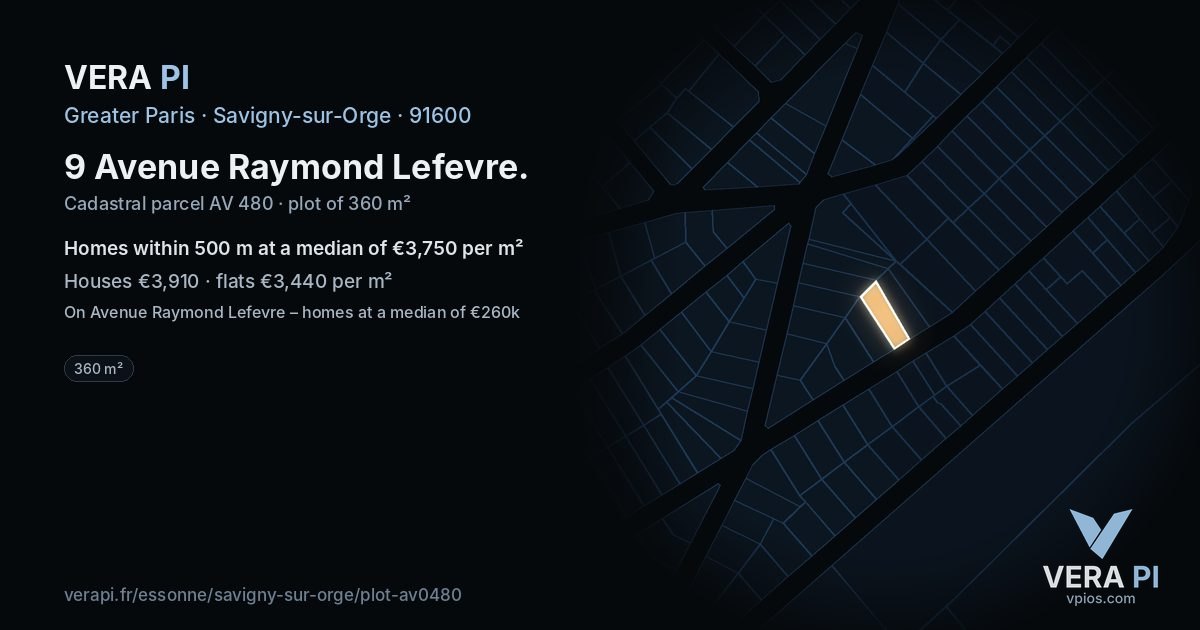 9 Avenue Raymond Lefevre, Savigny-sur-Orge at night – the plot lit, the parcels around coloured by the prices near them