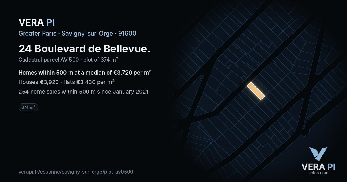 24 Boulevard de Bellevue, Savigny-sur-Orge at night – the plot lit, the parcels around coloured by the prices near them