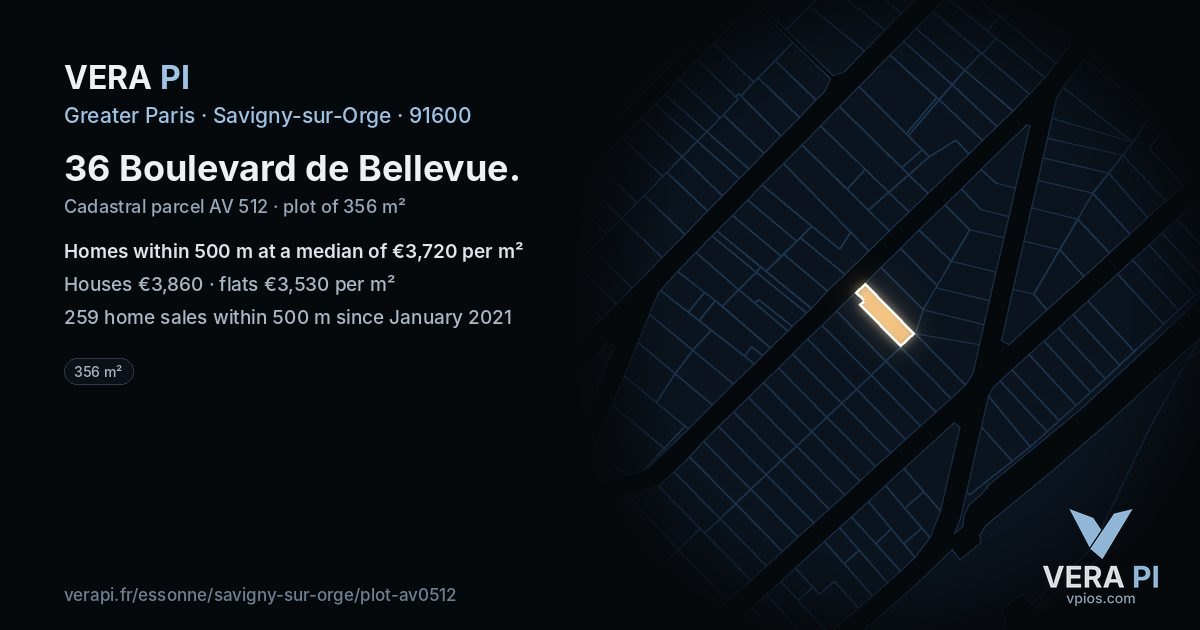 36 Boulevard de Bellevue, Savigny-sur-Orge at night – the plot lit, the parcels around coloured by the prices near them
