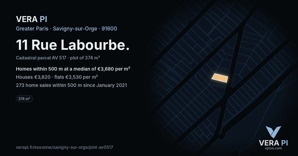 11 Rue Labourbe, Savigny-sur-Orge at night – the plot lit, the parcels around coloured by the prices near them