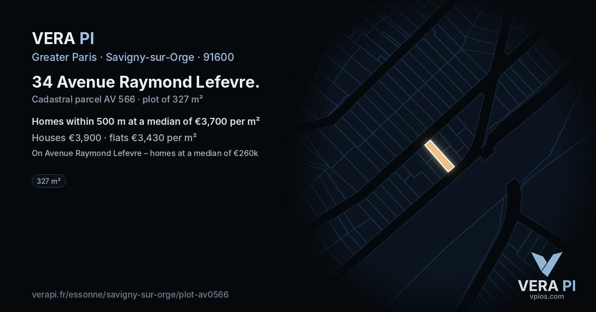 34 Avenue Raymond Lefevre, Savigny-sur-Orge at night – the plot lit, the parcels around coloured by the prices near them