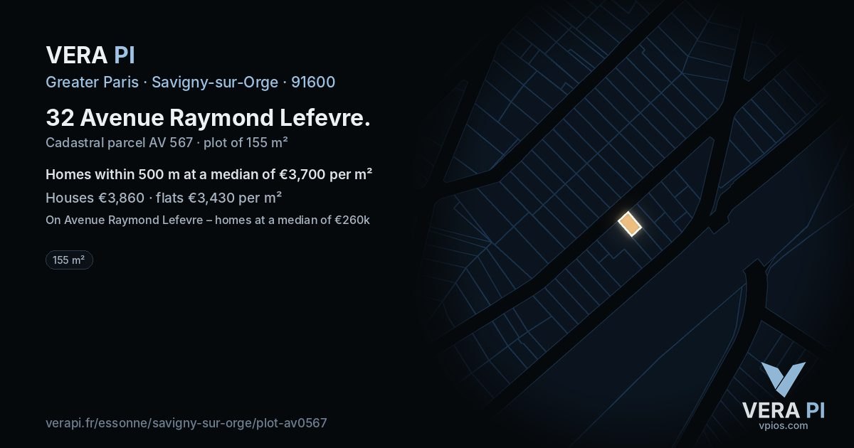 32 Avenue Raymond Lefevre, Savigny-sur-Orge at night – the plot lit, the parcels around coloured by the prices near them
