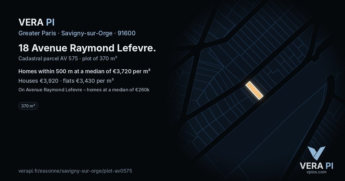 18 Avenue Raymond Lefevre, Savigny-sur-Orge at night – the plot lit, the parcels around coloured by the prices near them
