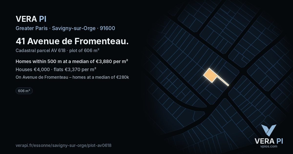 41 Avenue de Fromenteau, Savigny-sur-Orge at night – the plot lit, the parcels around coloured by the prices near them