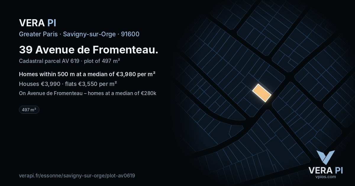 39 Avenue de Fromenteau, Savigny-sur-Orge at night – the plot lit, the parcels around coloured by the prices near them