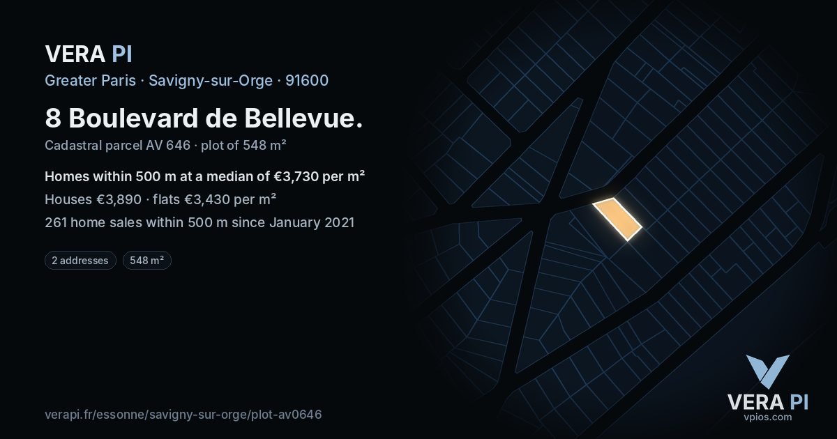 8 Boulevard de Bellevue, Savigny-sur-Orge at night – the plot lit, the parcels around coloured by the prices near them