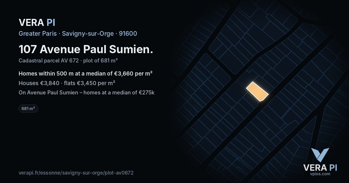 107 Avenue Paul Sumien, Savigny-sur-Orge at night – the plot lit, the parcels around coloured by the prices near them