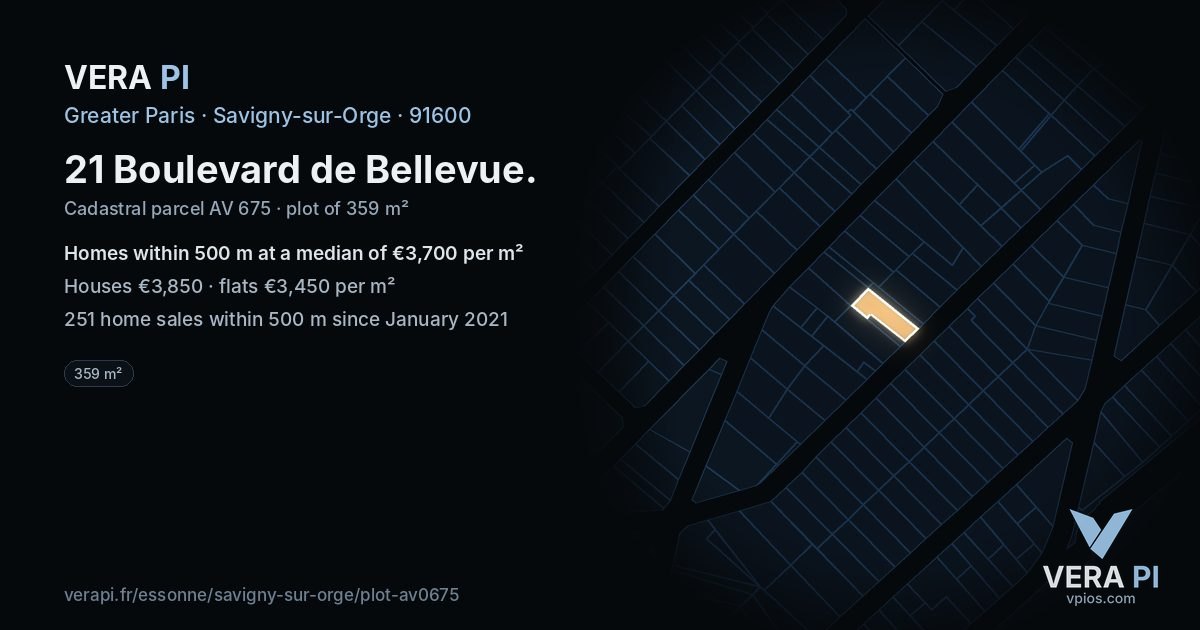 21 Boulevard de Bellevue, Savigny-sur-Orge at night – the plot lit, the parcels around coloured by the prices near them