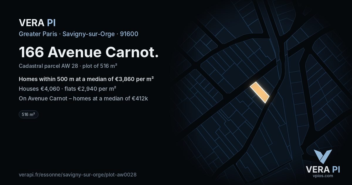 166 Avenue Carnot, Savigny-sur-Orge at night – the plot lit, the parcels around coloured by the prices near them
