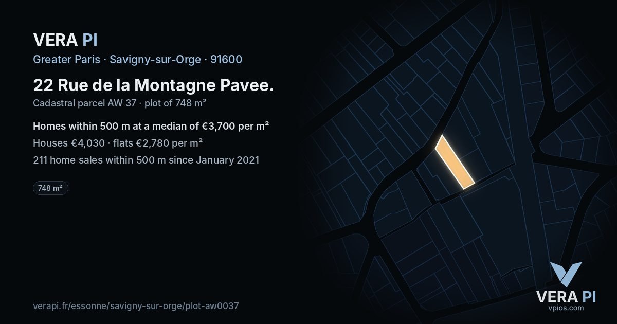 22 Rue de la Montagne Pavee, Savigny-sur-Orge at night – the plot lit, the parcels around coloured by the prices near them