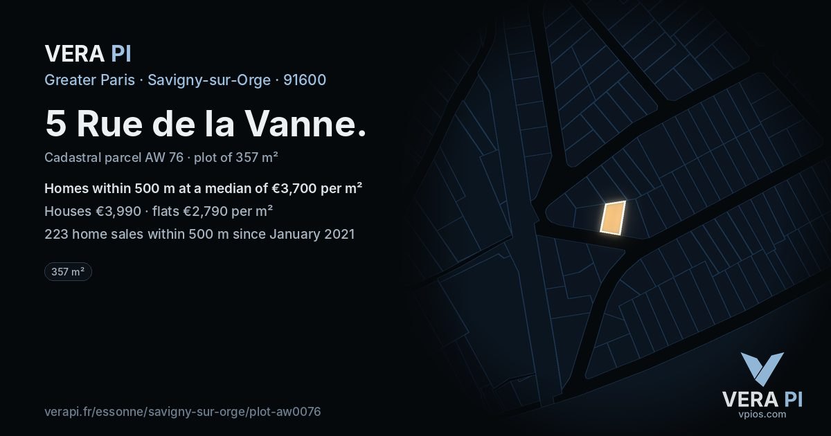 5 Rue de la Vanne, Savigny-sur-Orge at night – the plot lit, the parcels around coloured by the prices near them