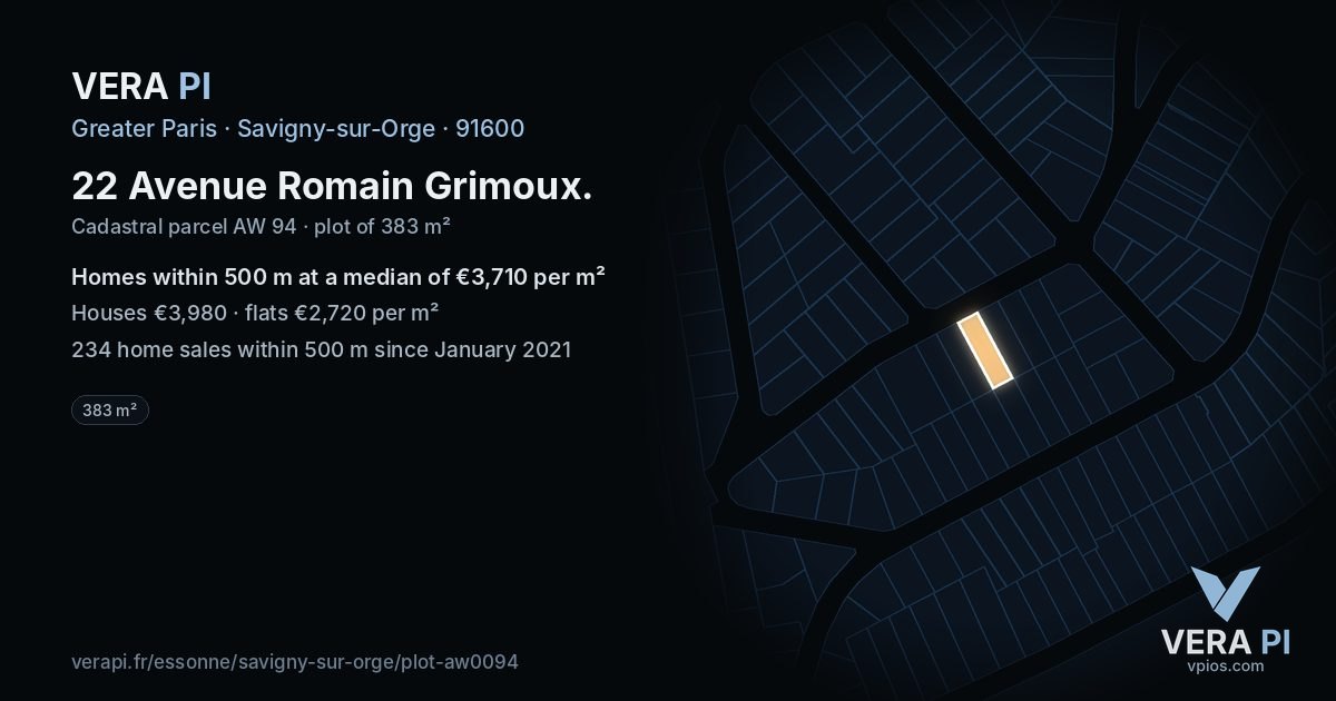 22 Avenue Romain Grimoux, Savigny-sur-Orge at night – the plot lit, the parcels around coloured by the prices near them
