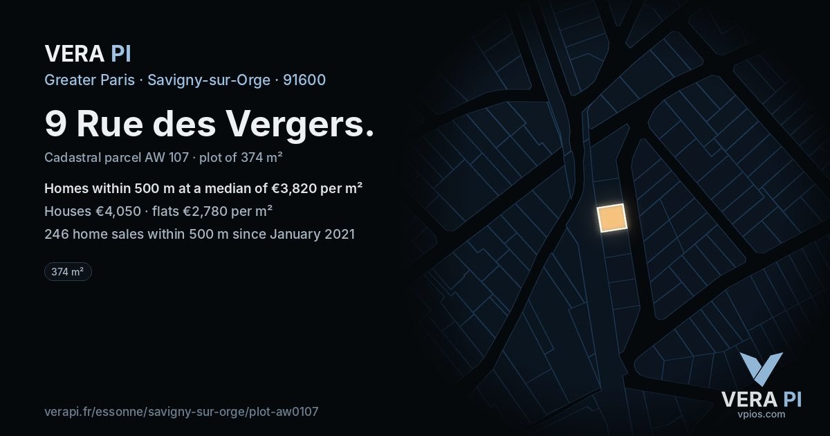 9 Rue des Vergers, Savigny-sur-Orge at night – the plot lit, the parcels around coloured by the prices near them