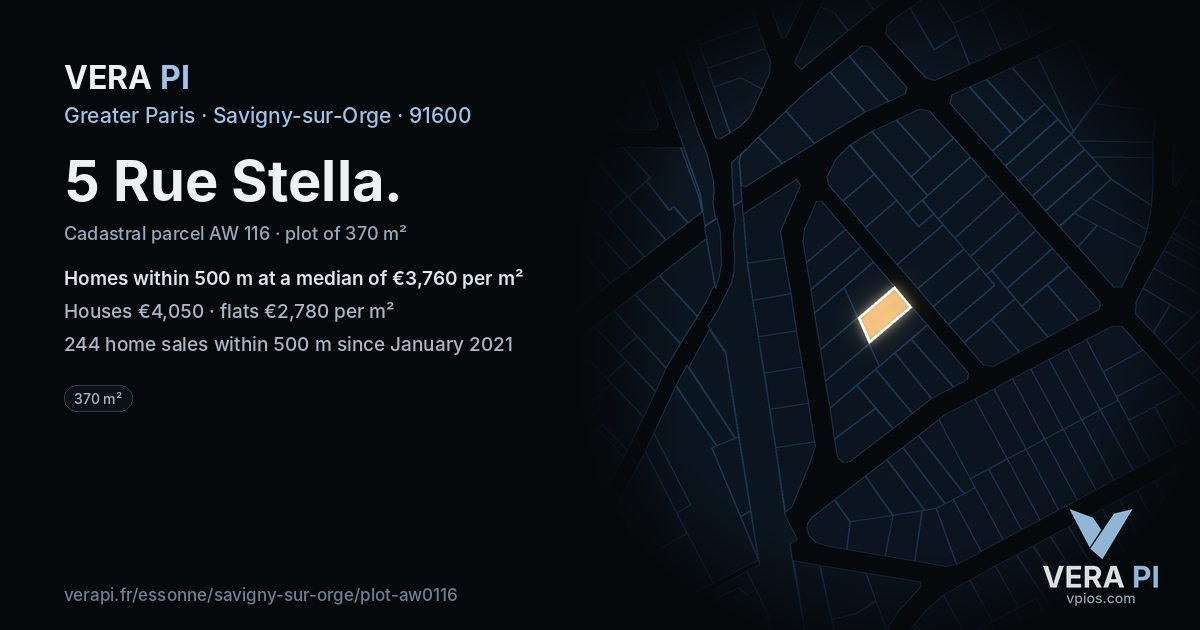 5 Rue Stella, Savigny-sur-Orge at night – the plot lit, the parcels around coloured by the prices near them