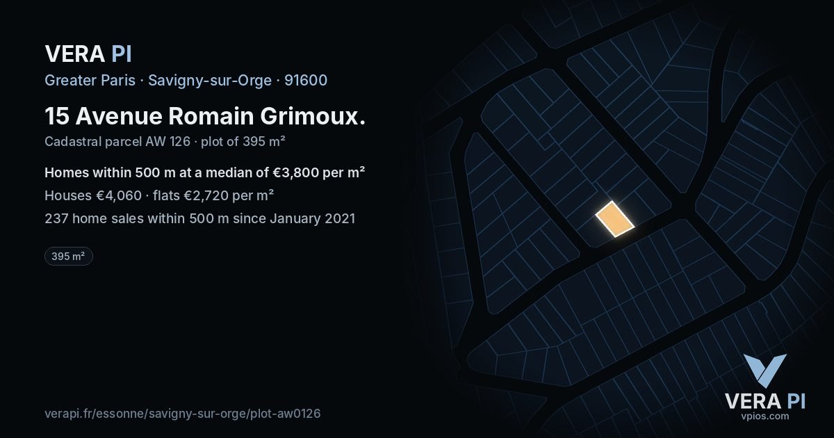 15 Avenue Romain Grimoux, Savigny-sur-Orge at night – the plot lit, the parcels around coloured by the prices near them
