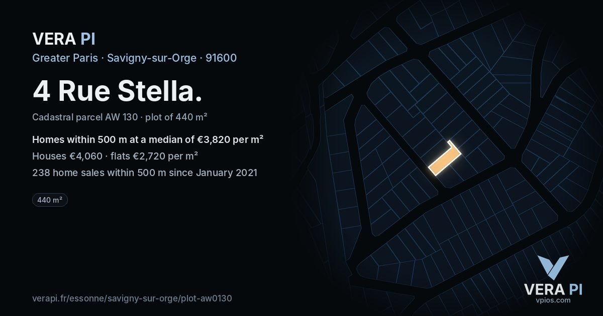 4 Rue Stella, Savigny-sur-Orge at night – the plot lit, the parcels around coloured by the prices near them