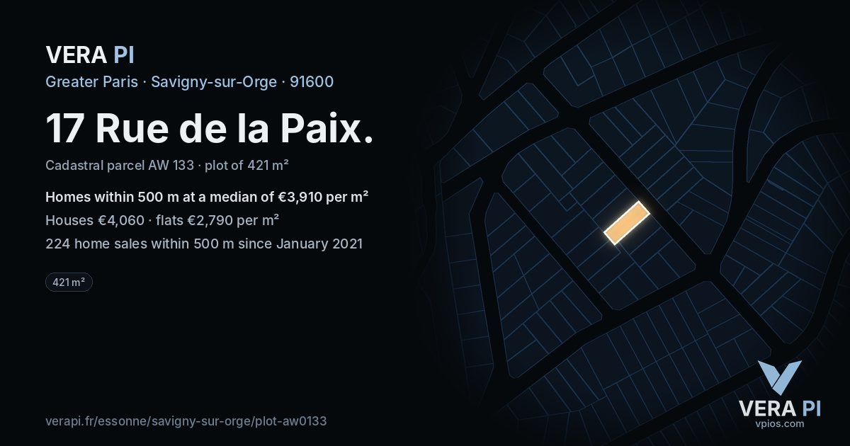 17 Rue de la Paix, Savigny-sur-Orge at night – the plot lit, the parcels around coloured by the prices near them