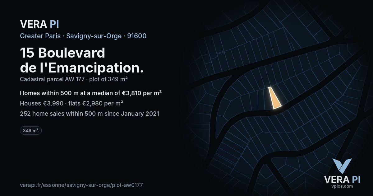 15 Boulevard de l'Emancipation, Savigny-sur-Orge at night – the plot lit, the parcels around coloured by the prices near them