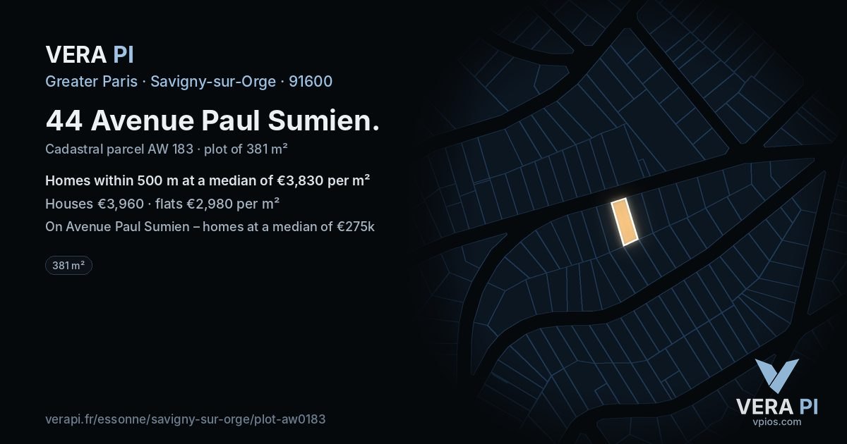 44 Avenue Paul Sumien, Savigny-sur-Orge at night – the plot lit, the parcels around coloured by the prices near them