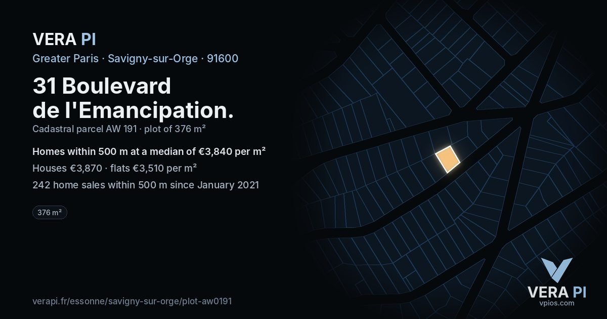 31 Boulevard de l'Emancipation, Savigny-sur-Orge at night – the plot lit, the parcels around coloured by the prices near them