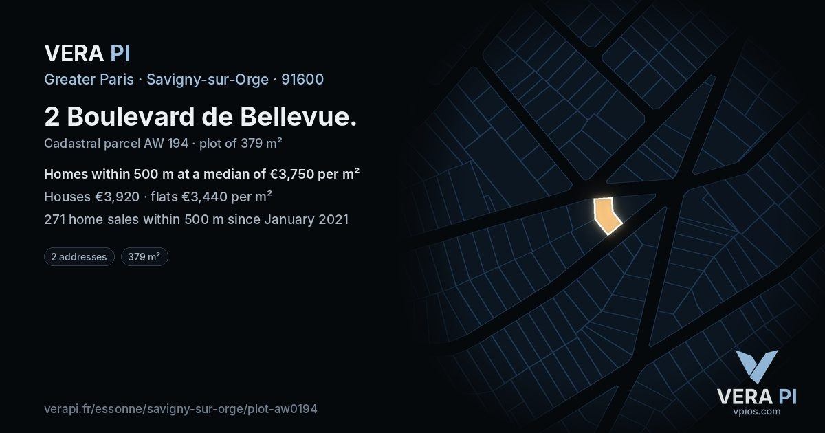 2 Boulevard de Bellevue, Savigny-sur-Orge at night – the plot lit, the parcels around coloured by the prices near them