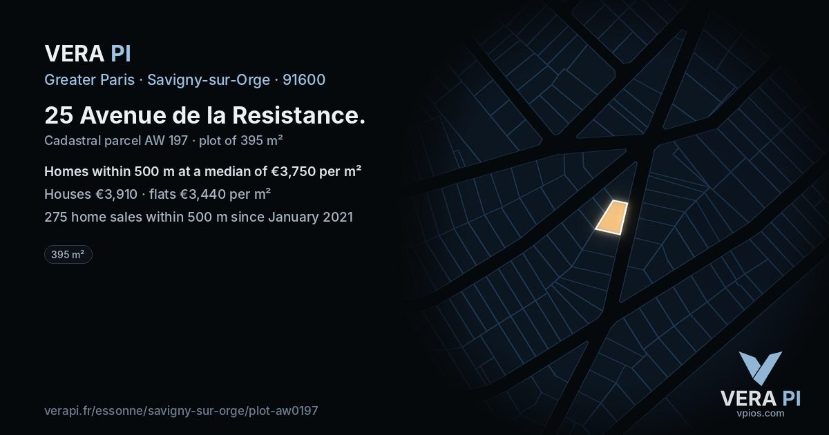 25 Avenue de la Resistance, Savigny-sur-Orge at night – the plot lit, the parcels around coloured by the prices near them