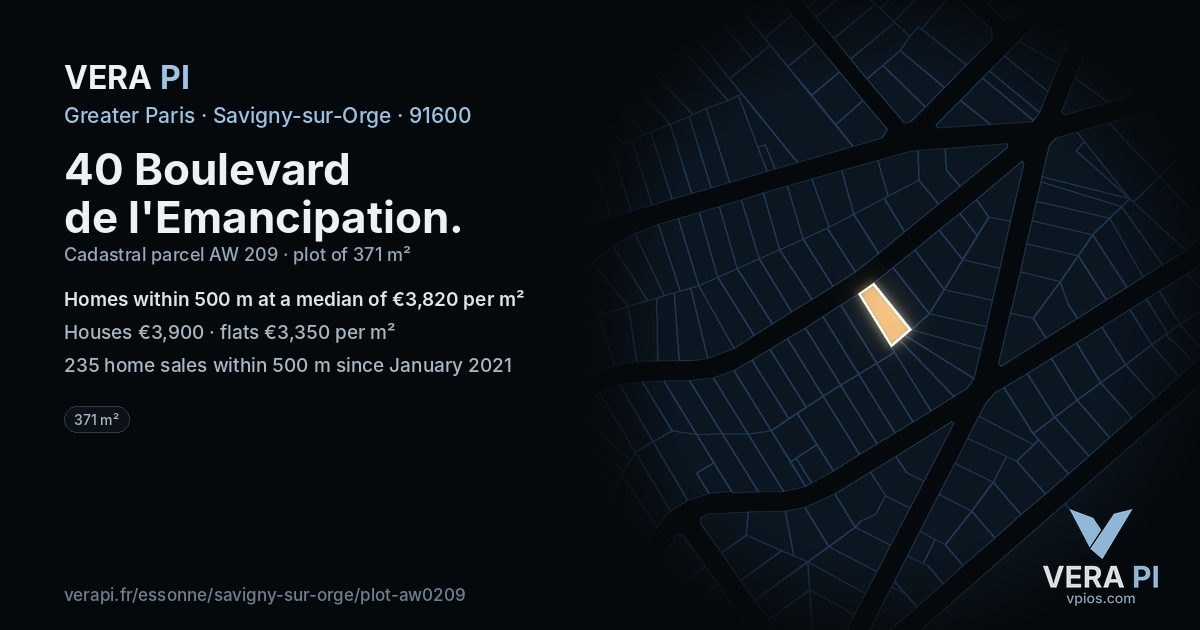 40 Boulevard de l'Emancipation, Savigny-sur-Orge at night – the plot lit, the parcels around coloured by the prices near them