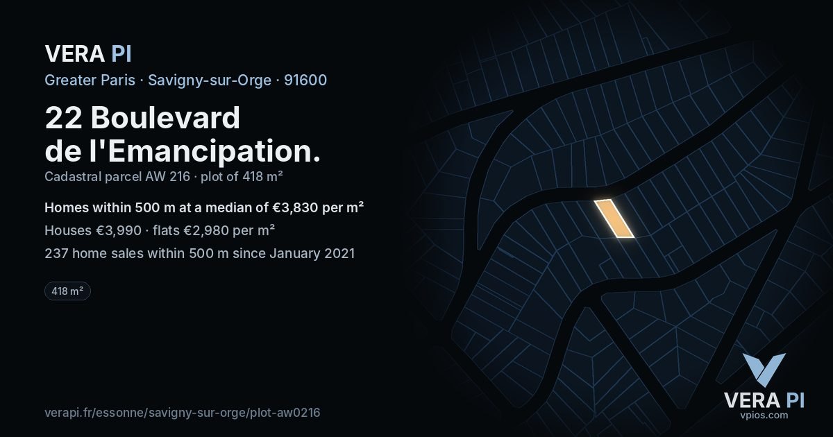 22 Boulevard de l'Emancipation, Savigny-sur-Orge at night – the plot lit, the parcels around coloured by the prices near them