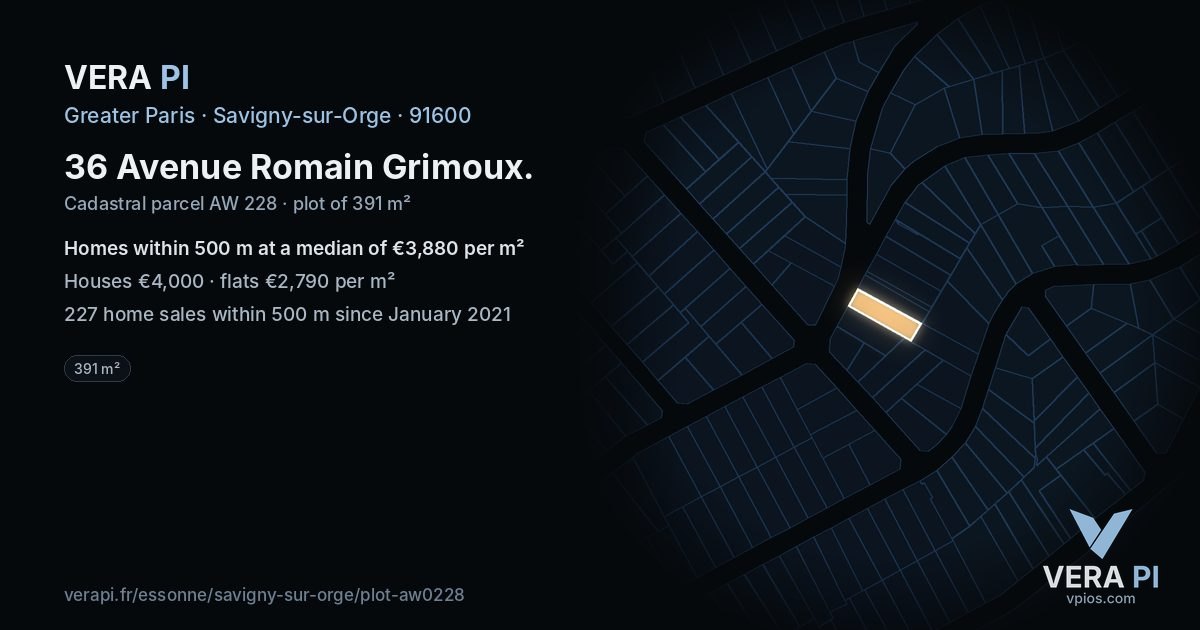 36 Avenue Romain Grimoux, Savigny-sur-Orge at night – the plot lit, the parcels around coloured by the prices near them