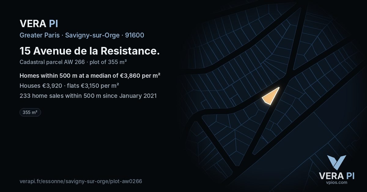 15 Avenue de la Resistance, Savigny-sur-Orge at night – the plot lit, the parcels around coloured by the prices near them