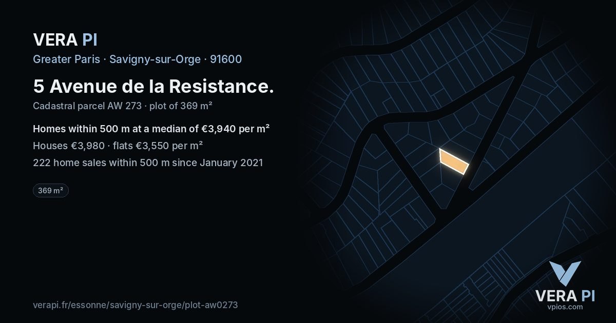 5 Avenue de la Resistance, Savigny-sur-Orge at night – the plot lit, the parcels around coloured by the prices near them